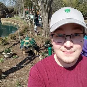 Meet your Posher, Travis